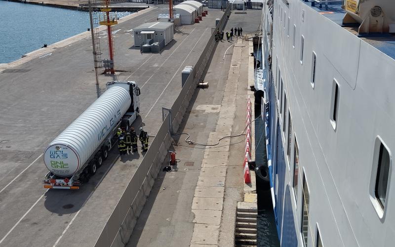 Primo rifornimento di GNL della Nerea