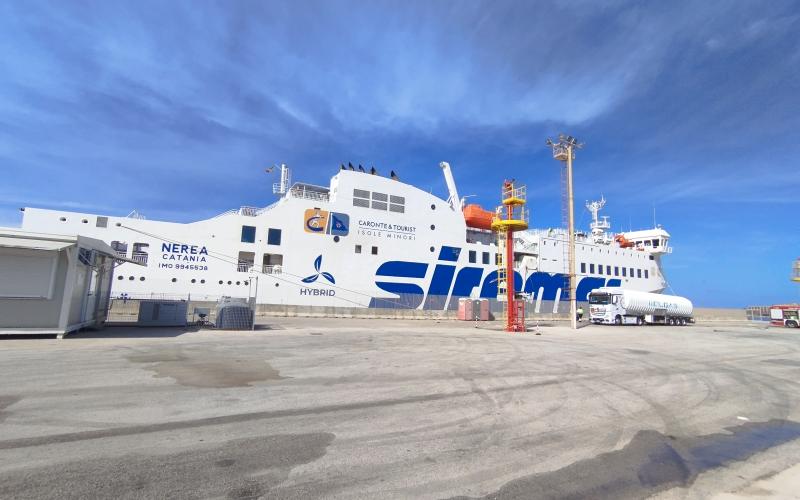 Primo rifornimento di GNL della Nerea