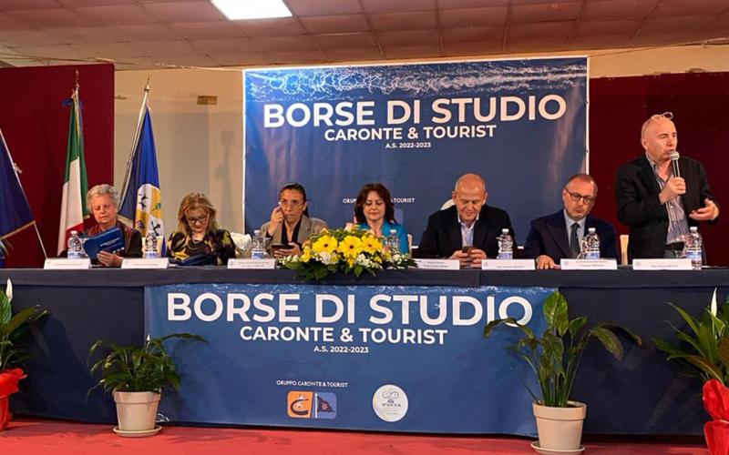 Consegna borse di studio