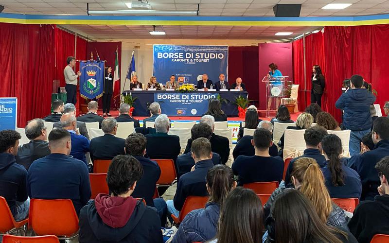 Consegna borse di studio