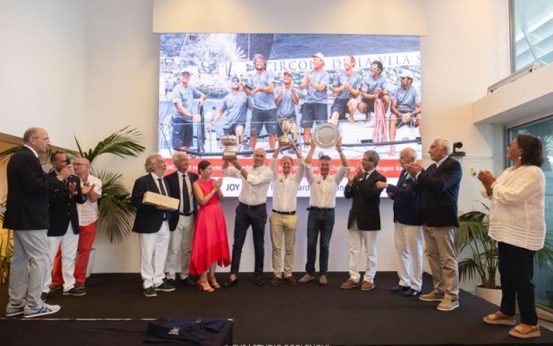 Joy trionfa nella regata Palermo-Montecarlo