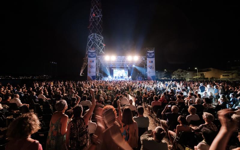 La festa con Roy Paci & Aretuska